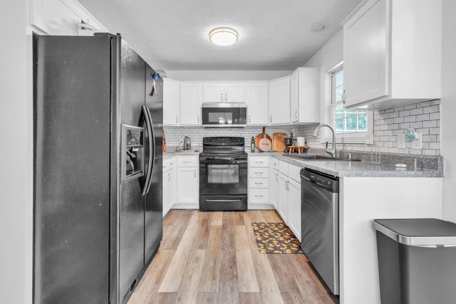 140 Estates Drive, Science Hill, KY 42553