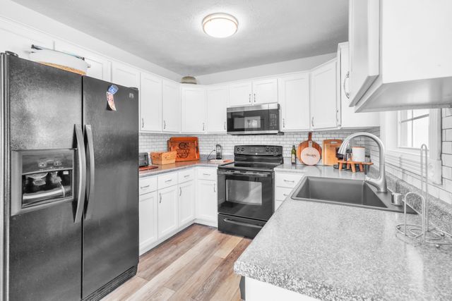 140 Estates Drive, Science Hill, KY 42553