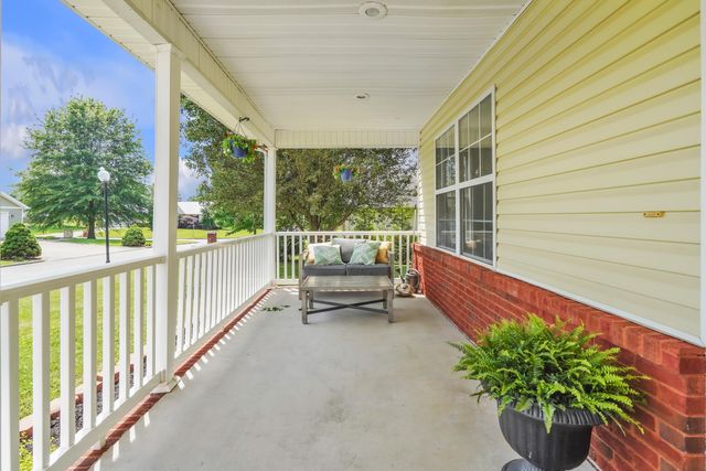 140 Estates Drive, Science Hill, KY 42553