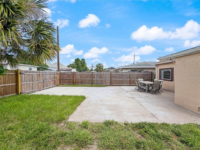 2509 W LEMON STREET, Tampa, FL 33609