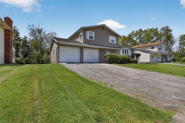 47 Bambi Lane, Gates, NY 14624
