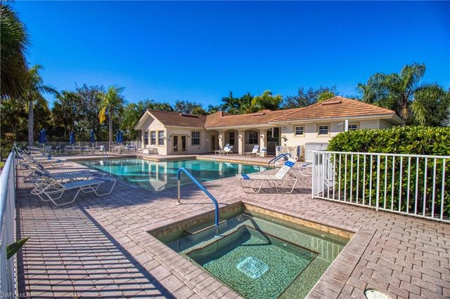 3111 Meandering WAY 101, Fort Myers, FL 33905