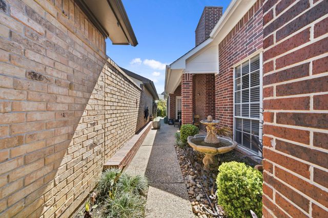 6527 Prairie Dunes Drive, Houston, TX 77069