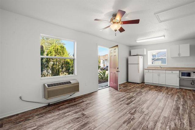 245 MANGO DRIVE, Davenport, FL 33897