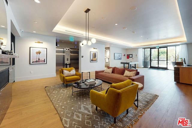 839 S Fedora Street 311, Los Angeles, CA 90005