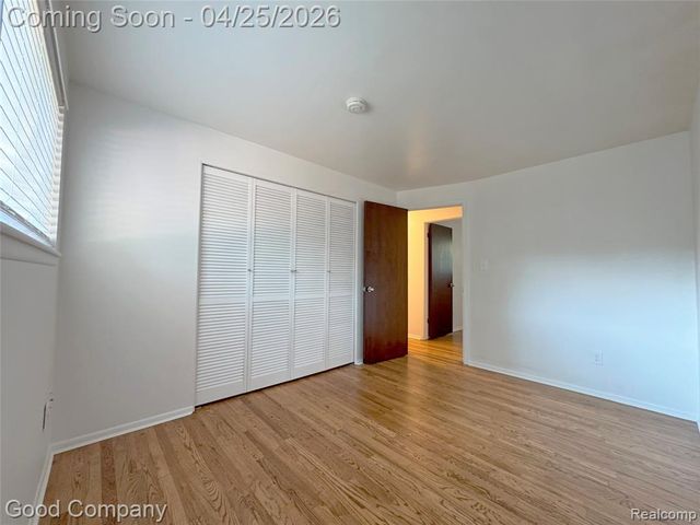1013 Lawndale Drive, Royal Oak, MI 48067