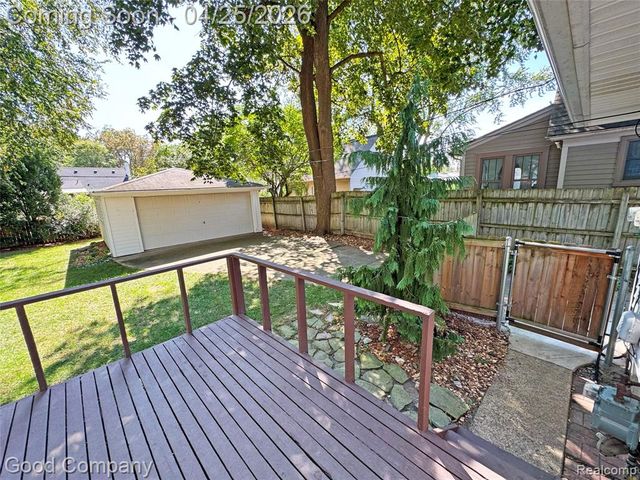1013 Lawndale Drive, Royal Oak, MI 48067