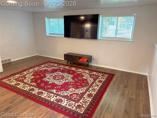 1013 Lawndale Drive, Royal Oak, MI 48067