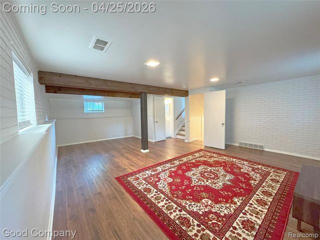 1013 Lawndale Drive, Royal Oak, MI 48067