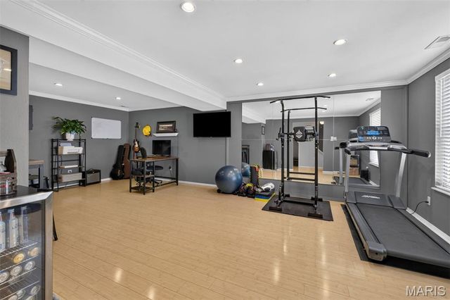 12011 Wesford Drive, Maryland Heights, MO 63043