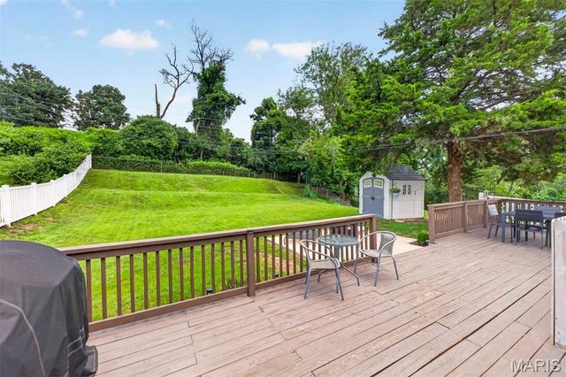 12011 Wesford Drive, Maryland Heights, MO 63043