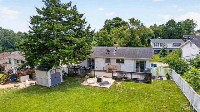 12011 Wesford Drive, Maryland Heights, MO 63043