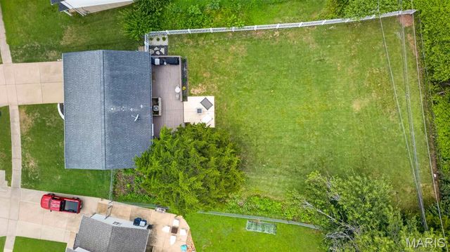 12011 Wesford Drive, Maryland Heights, MO 63043