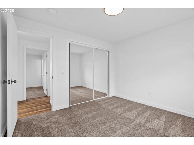 404 Sw RIVERVIEW Ave, Gresham, OR 97080