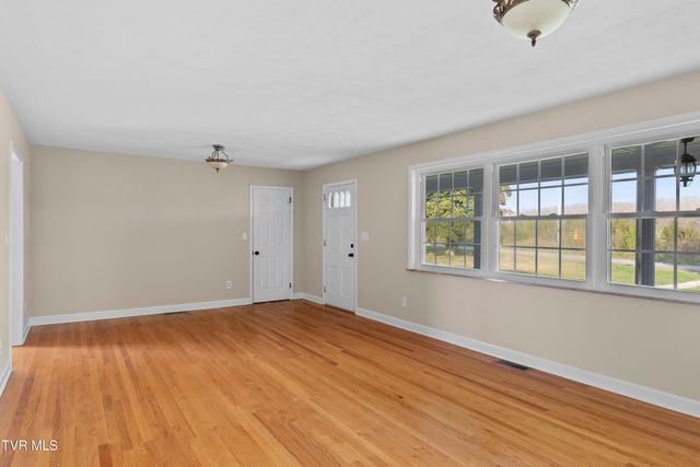 245 Phillipi Road, Mohawk, TN 37810