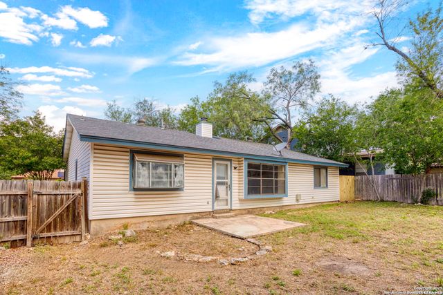 7254 FLAMING FOREST ST, San Antonio, TX 78250