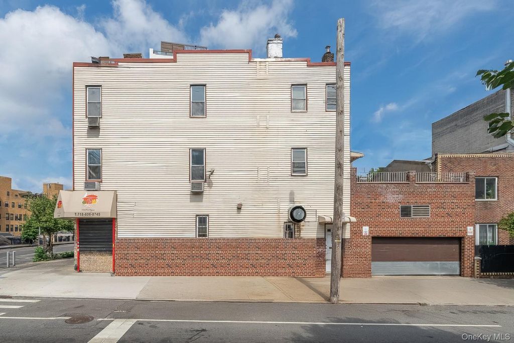 2339 Astoria Boulevard, Astoria, NY 11102 — photo 2