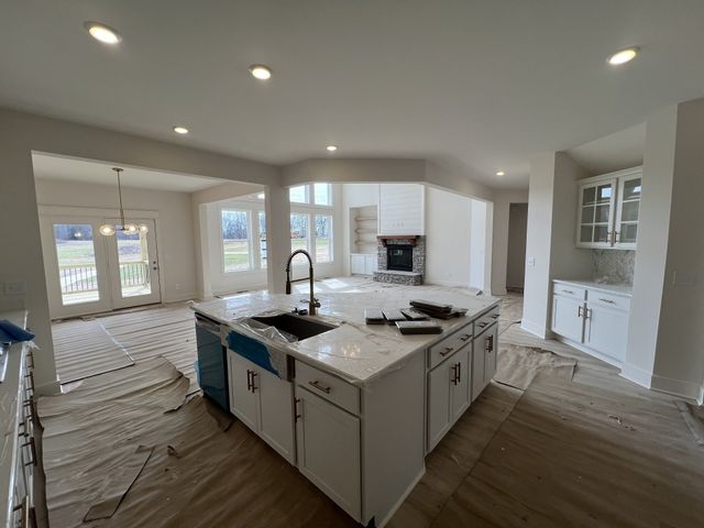 7279 Northwest Hwy, Fairview, TN 37062