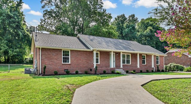 523 Linda Ln, Clarksville, TN 37042