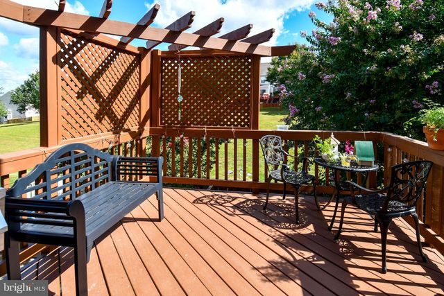 9411 WILCOXEN DR, Manassas Park, VA 20111