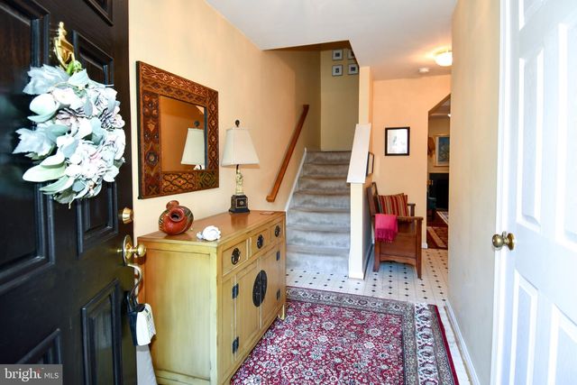 9411 WILCOXEN DR, Manassas Park, VA 20111