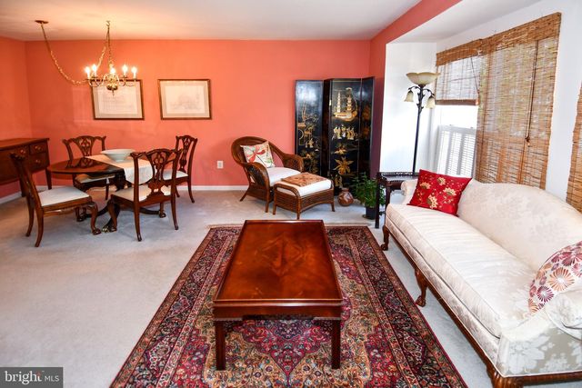 9411 WILCOXEN DR, Manassas Park, VA 20111