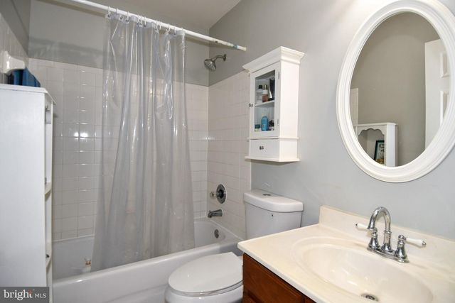 9411 WILCOXEN DR, Manassas Park, VA 20111