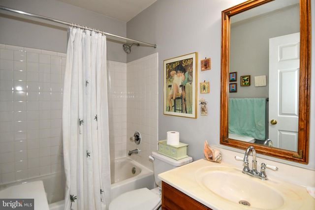 9411 WILCOXEN DR, Manassas Park, VA 20111