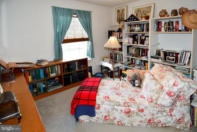 9411 WILCOXEN DR, Manassas Park, VA 20111