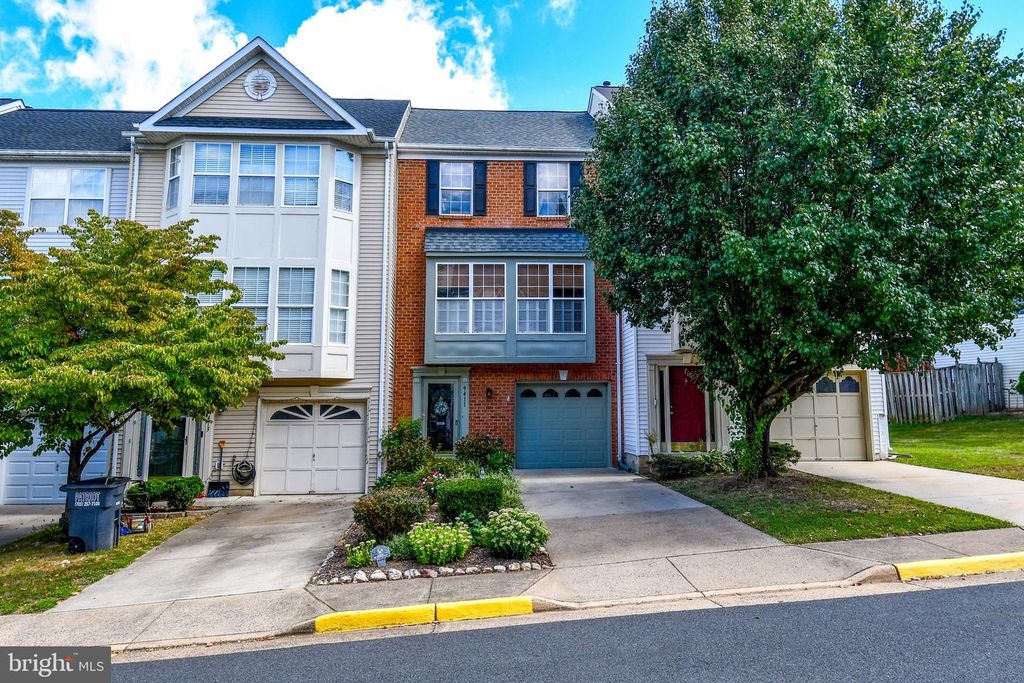 9411 WILCOXEN DR, Manassas Park, VA 20111