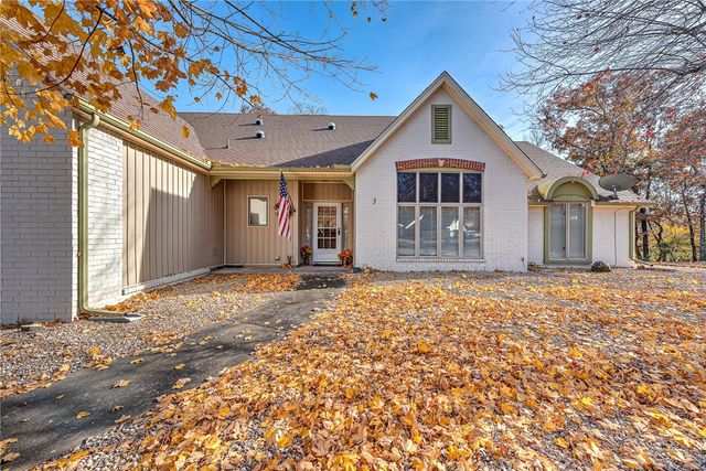 3 Scotsdale Way, Bella Vista, AR 72715