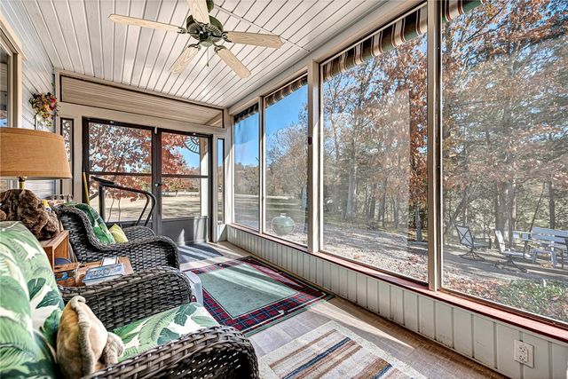 3 Scotsdale Way, Bella Vista, AR 72715