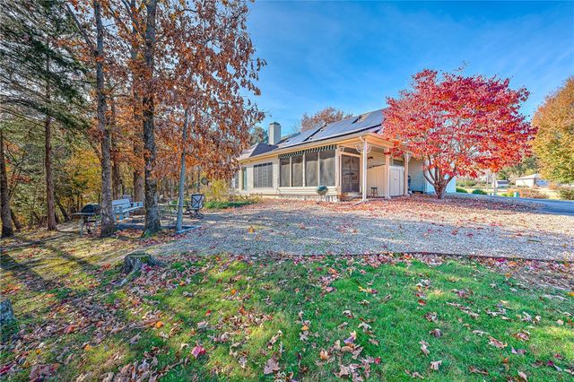 3 Scotsdale Way, Bella Vista, AR 72715