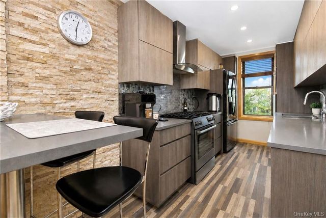 711 Montauk Court 2H, Brooklyn, NY 11235