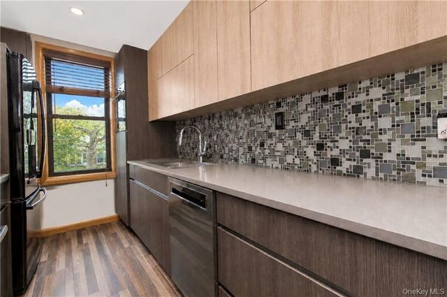 711 Montauk Court 2H, Brooklyn, NY 11235