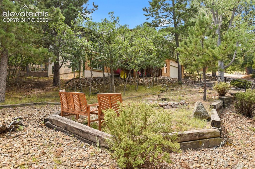 5325 Autumn Hills Court, Colorado Springs, CO 80919 — photo 4
