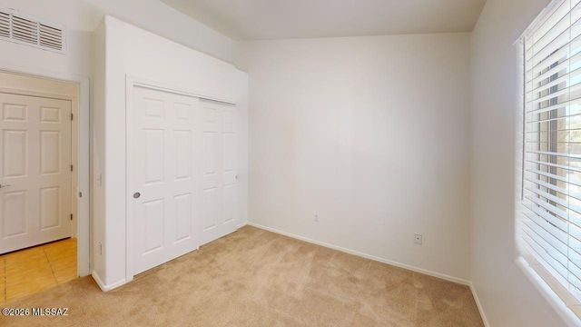 9029 S Cedarbrook Lane, Tucson, AZ 85756