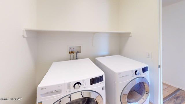 9029 S Cedarbrook Lane, Tucson, AZ 85756