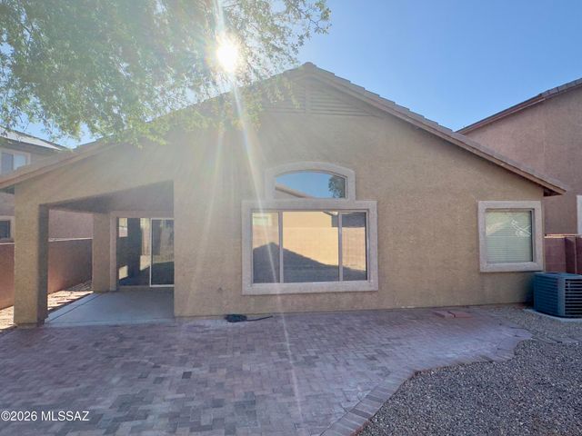 9029 S Cedarbrook Lane, Tucson, AZ 85756