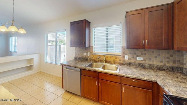 9029 S Cedarbrook Lane, Tucson, AZ 85756