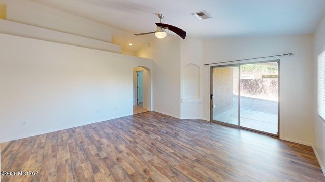9029 S Cedarbrook Lane, Tucson, AZ 85756