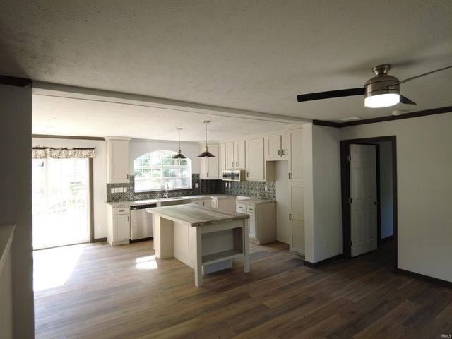 251 Briarwood Drive, Bedford, IN 47421
