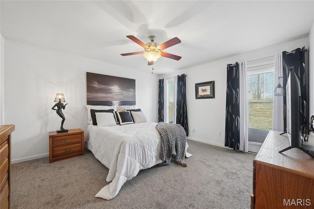 12195 McKelvey Place Drive, Bridgeton, MO 63044