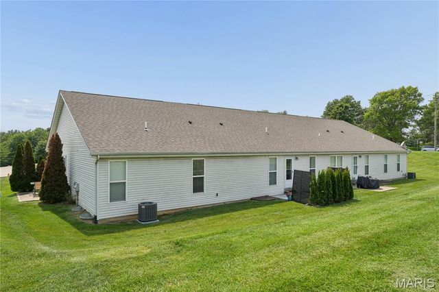 12195 McKelvey Place, Bridgeton, MO 63044