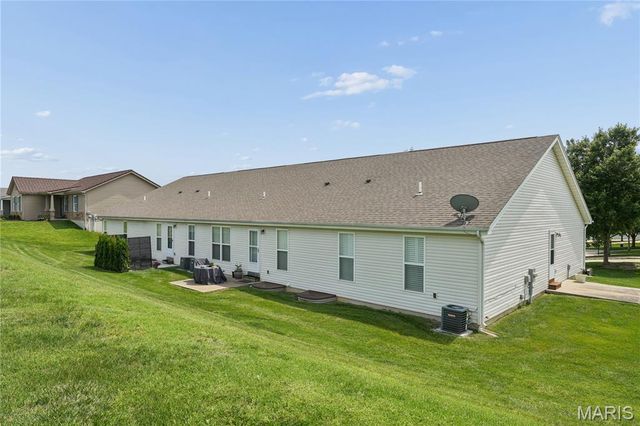 12195 McKelvey Place, Bridgeton, MO 63044