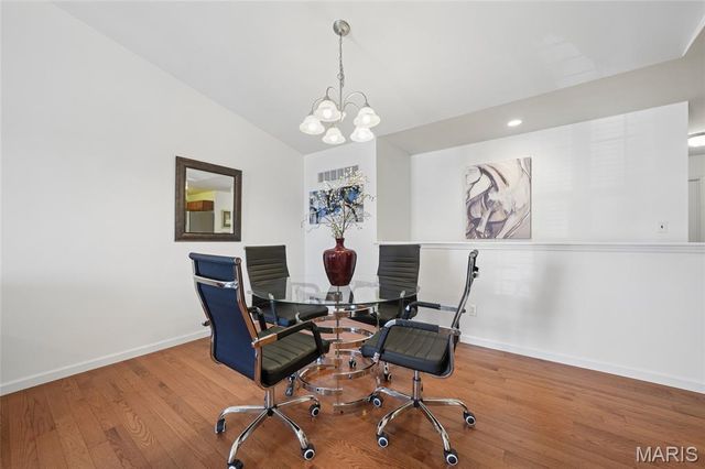 12195 McKelvey Place Drive, Bridgeton, MO 63044