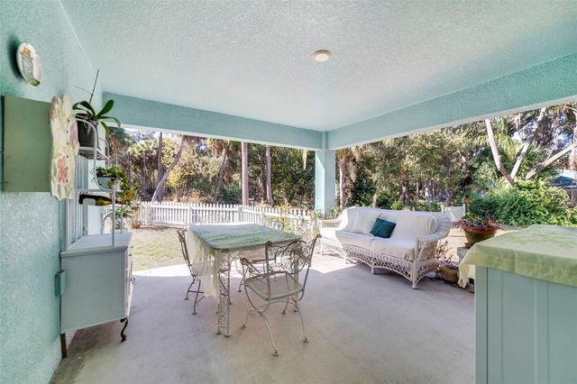 1239 SAINT ANNE SHRINE ROAD, Lake Wales, FL 33898