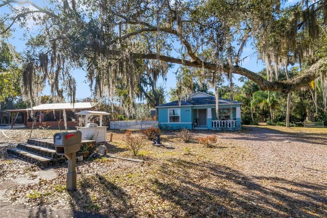 1239 SAINT ANNE SHRINE ROAD, Lake Wales, FL 33898