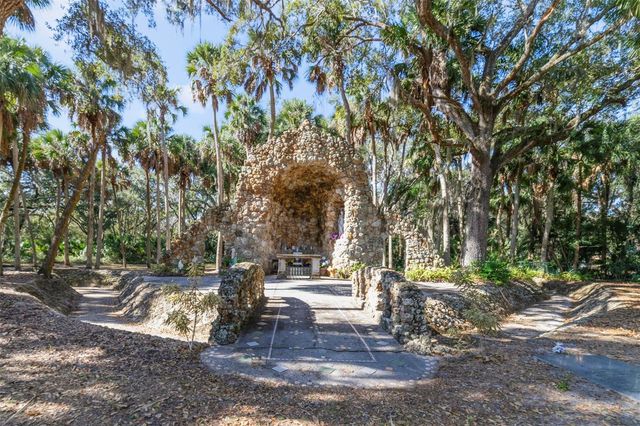 1239 SAINT ANNE SHRINE ROAD, Lake Wales, FL 33898