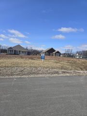888 SNOW GOOSE LANE, Menasha, WI 54952